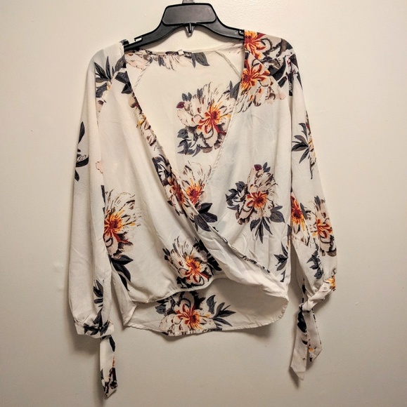 Tops - Floral drape blouse